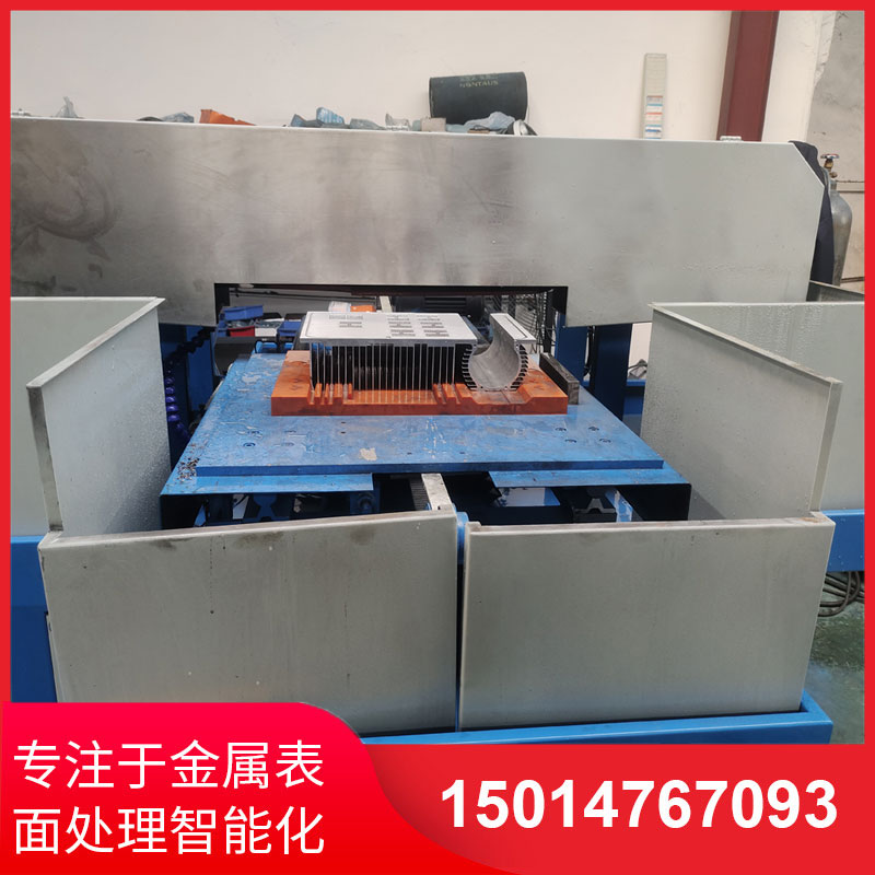 鋁材直(zhi)紋拉(la)絲機(ji)廠(chang)傢(jia)